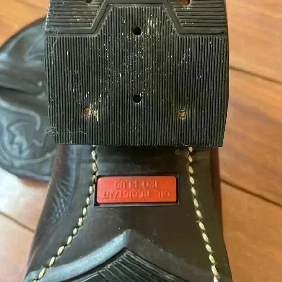 SHEPLERS LEATHER COWBOY BOOT-9D
Excellent condition - Picture 10 of 12